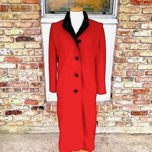 Vintage Early 1980’s Kashmiracle contrast wing collar longline coat Sz Large